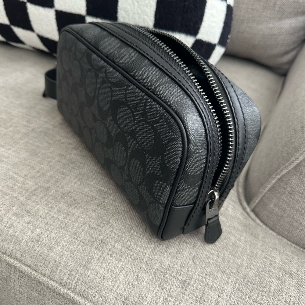Coach bag woman’s/ men’s accessories